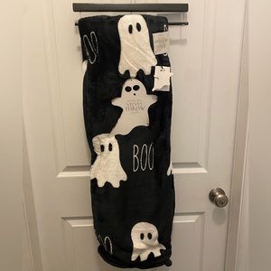 Homegoods Ghost Blanket Buttery Soft Velvet Throw Blanket 60x70 NEW